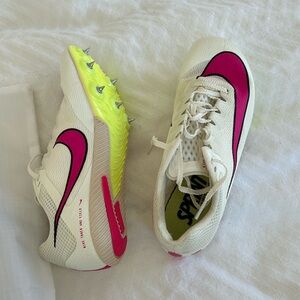 nike track spikes size 5